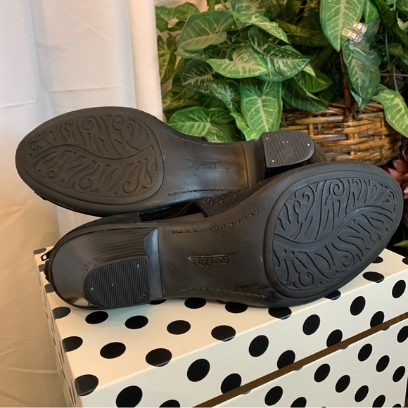 Earth Black Leros Gaia Peep-Toe Ankle Booties - Picture 8 of 11